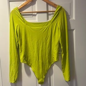 lululemon athletica | Nulu Square-Neck Long-Sleeve Bodysuit in Lichen Lime
